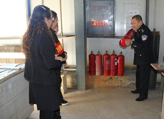 丹江街消防安全整治