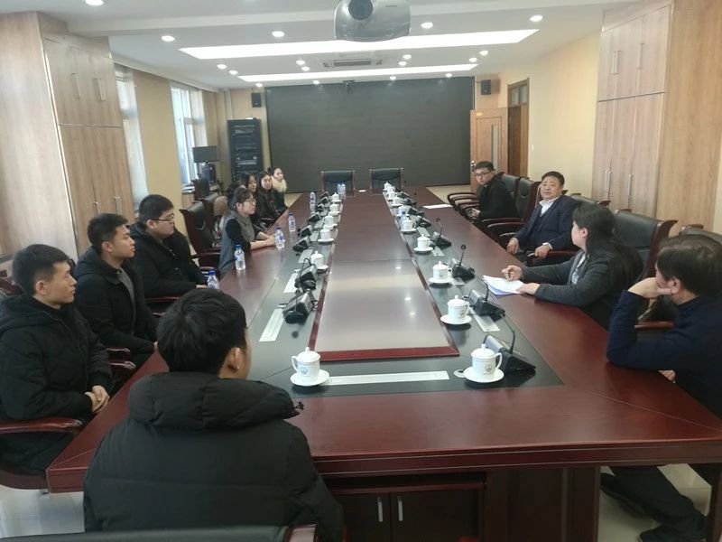 东丰县检察院组织新录用文员召开入职座谈会