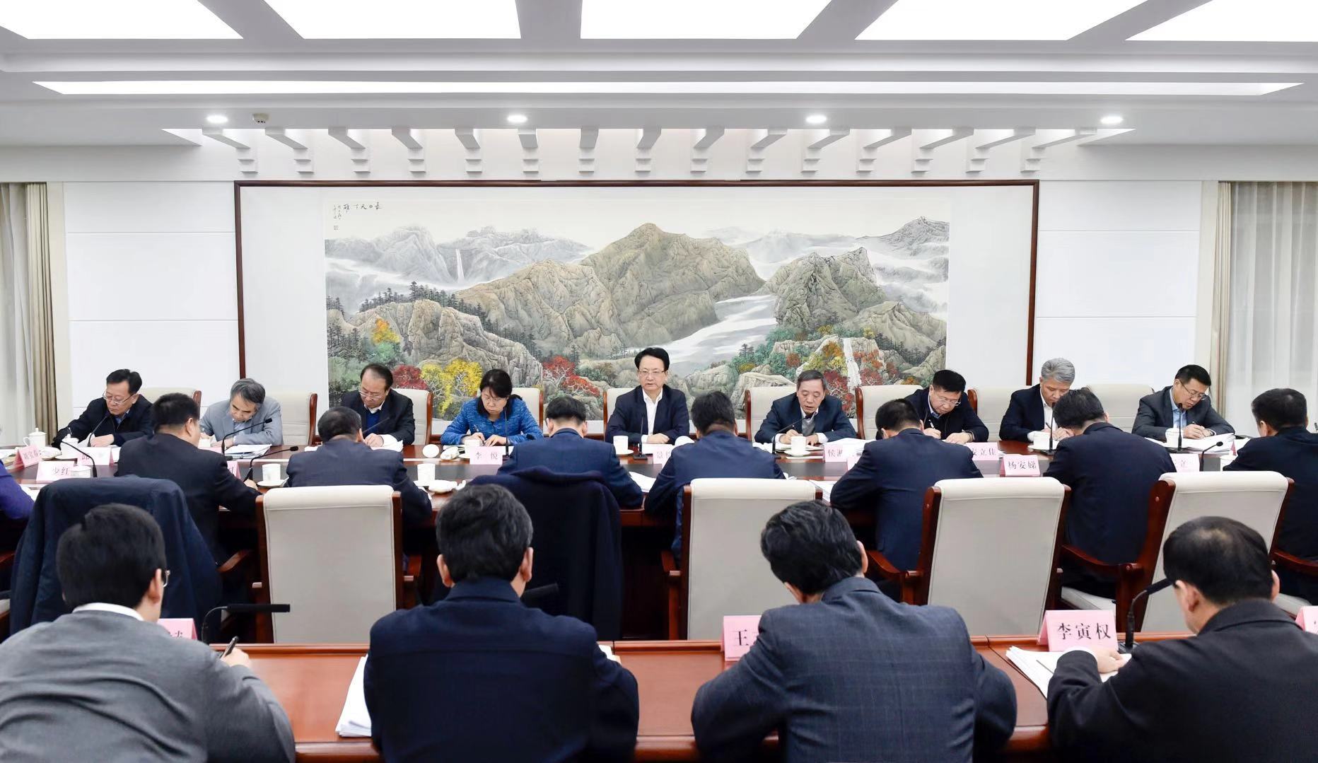景俊海在吉林全面振兴全方位振兴领导小组（扩大）会议上强调 深入贯彻习近平总书记重要讲话指示精神 朝着吉林全面振兴全方位振兴奋力前行