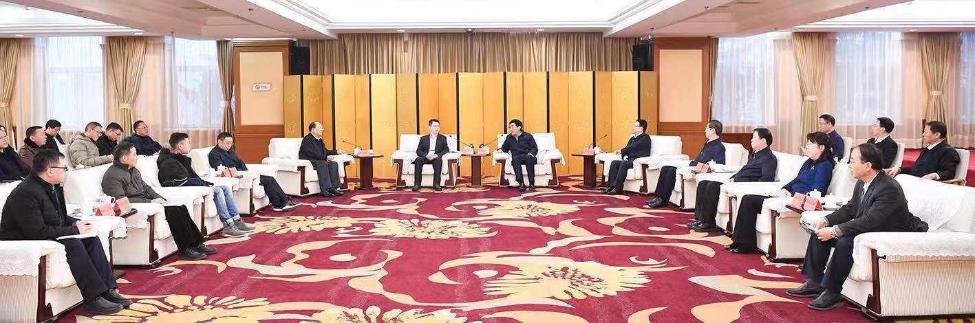 国务院扶贫开发领导小组考核组来我省 巴音朝鲁景俊海会见考核组一行